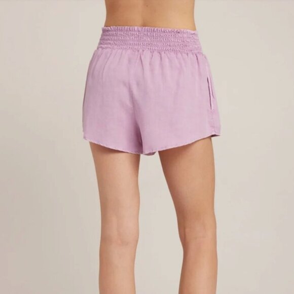 NEW Bella Dahl | Smocked Waist Tencel Short In Orchid Blush - Picture 5 of 11